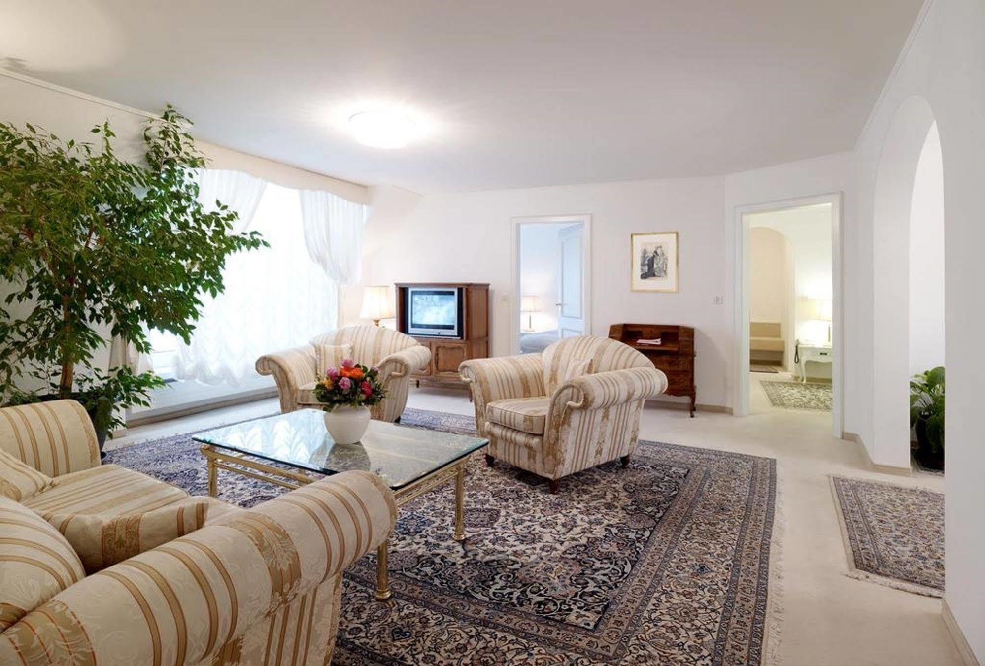 Hotel Mozart Rorschach Bagian luar foto